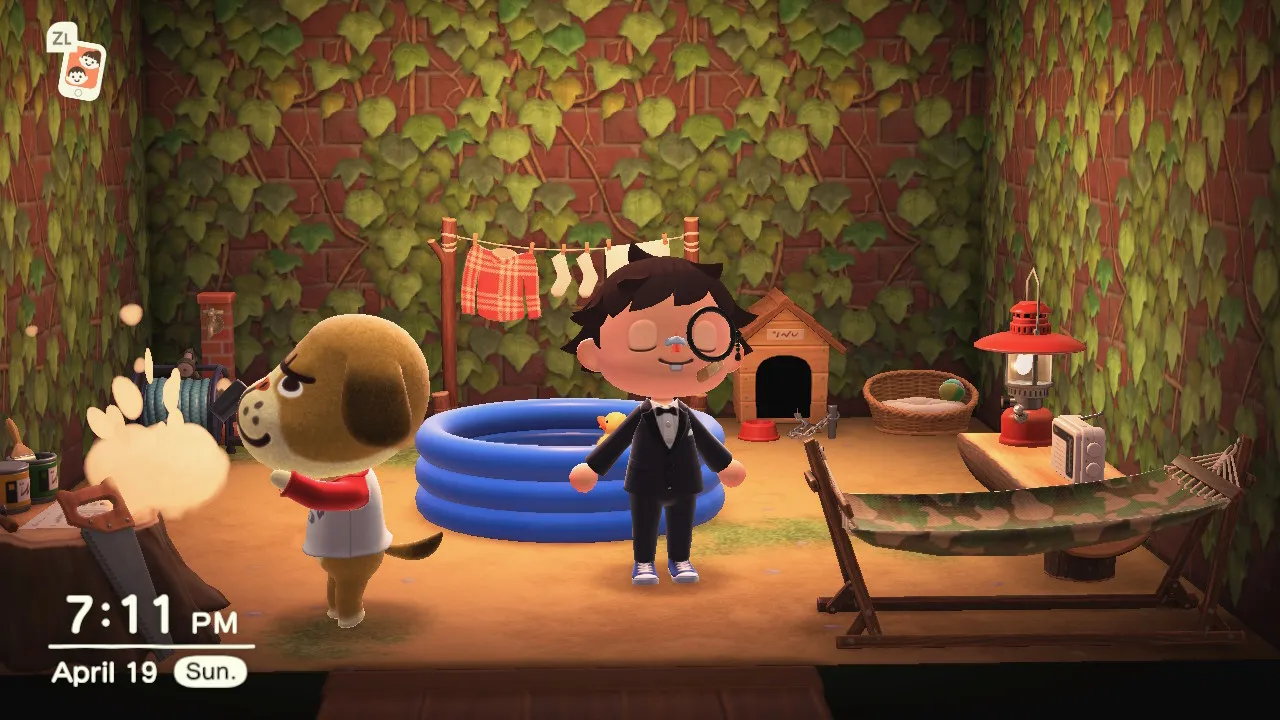 Mac's house interior