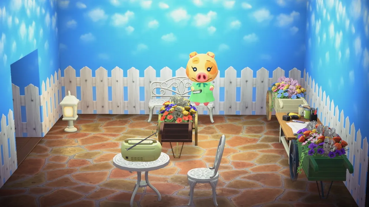 Maggie's house interior